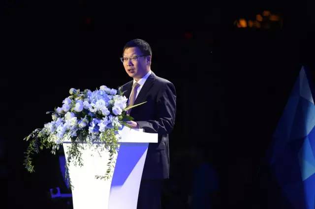 1442199303687865o5GT.jpg 1442199303687865o5GT.jpg